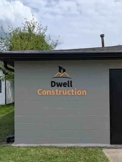 Exterior Signage Photo